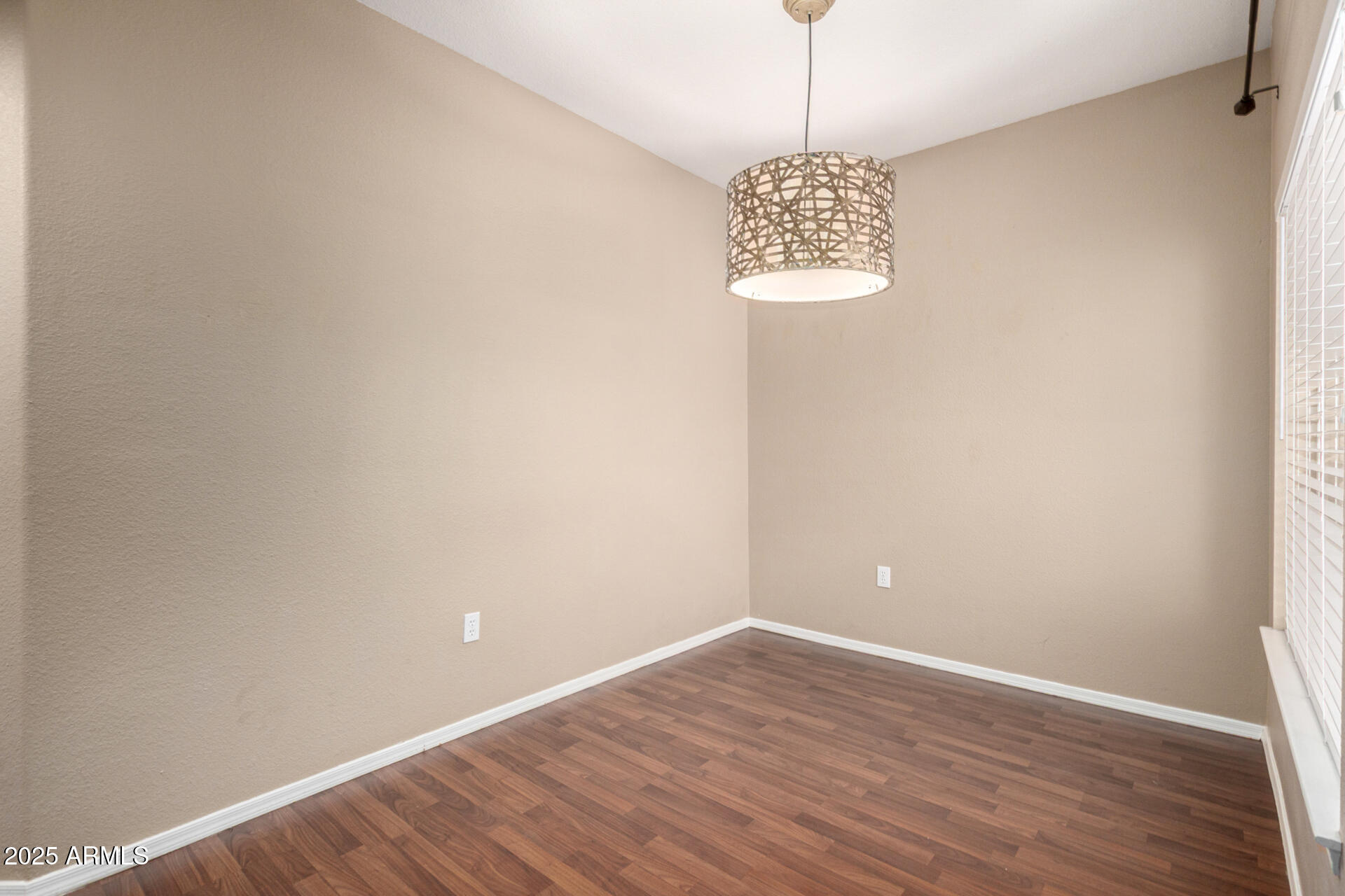 3236 East Chandler Boulevard, Unit 2011 Phoenix, AZ 85048 - Photo 5 of 30 09 Chandler 2011