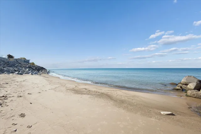 $999,900 | 1407 Shore Drive, New Buffalo, MI 49117