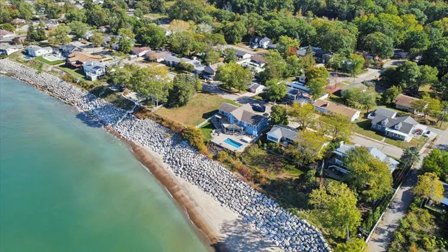 $999,900 | 1407 Shore Drive, New Buffalo, MI 49117