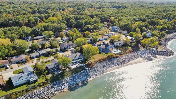 $998,400 | 1407 Shore Drive, New Buffalo, MI 49117