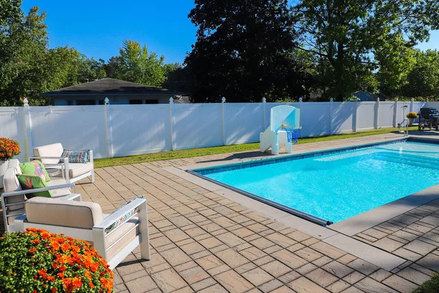 $999,900 | 1407 Shore Drive, New Buffalo, MI 49117