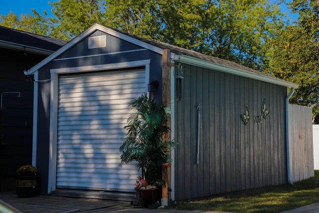 $999,900 | 1407 Shore Drive, New Buffalo, MI 49117