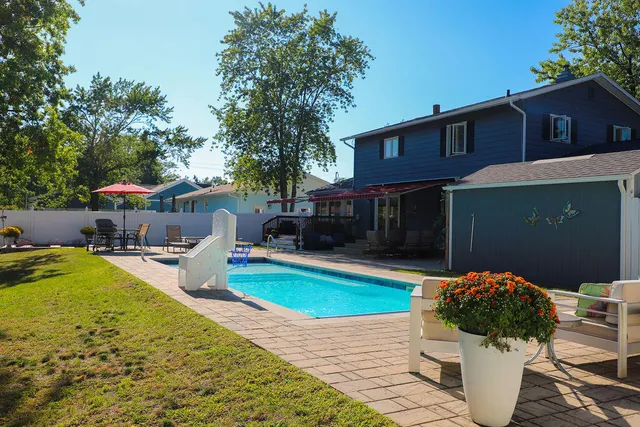 $999,900 | 1407 Shore Drive, New Buffalo, MI 49117