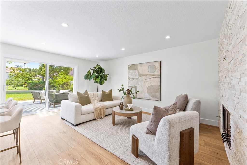 8 Del Rey, Unit 17 Irvine, CA 92612 - Photo 22 of 65 Gallery Image 22