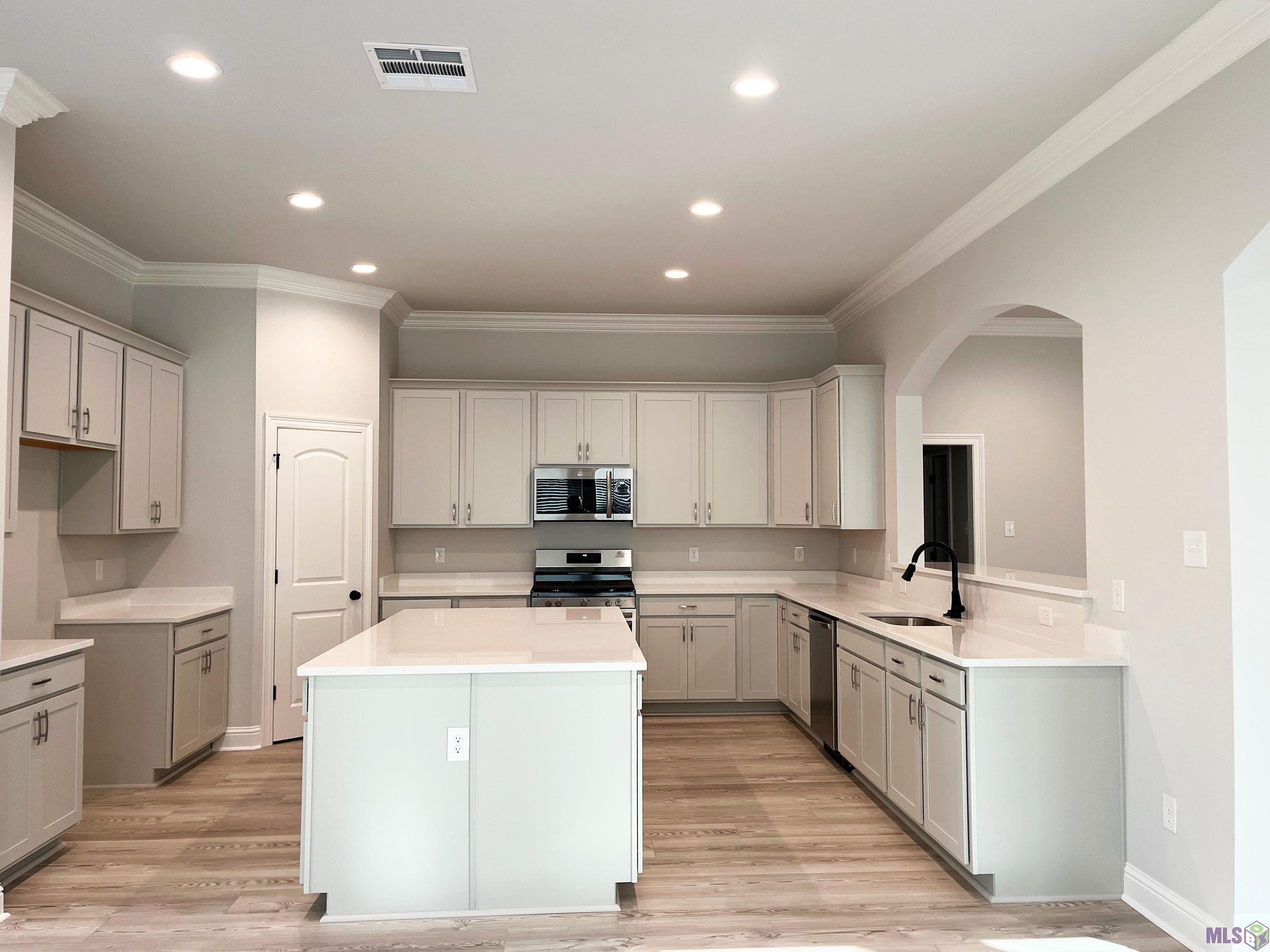 2122 Gabriel Drive Covington, LA 70435 - Photo 10 of 18