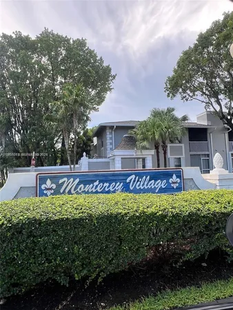 $1,900 | 430 Northeast 210th Cir Terrace, Unit 2033, Miami, FL 33179