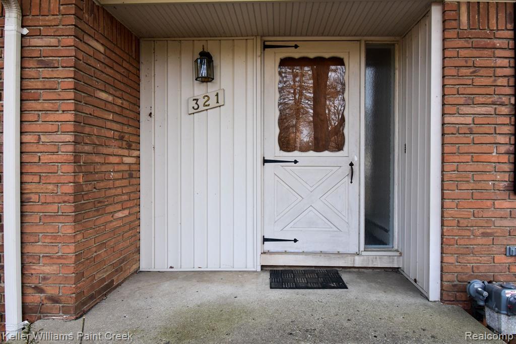 321 East Maryknoll Road Rochester Hills, MI 48309 - Photo 7 of 53