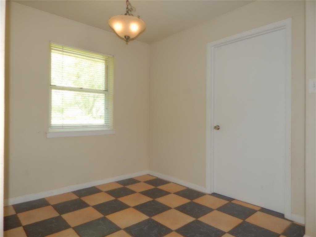 3577 Merrell Road Dallas, TX 75229 - Photo 9 of 29