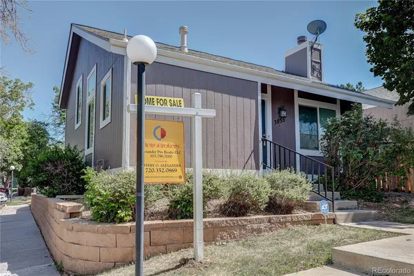$349,900 | 3853 South Genoa Court, Unit C, Aurora, CO 80013