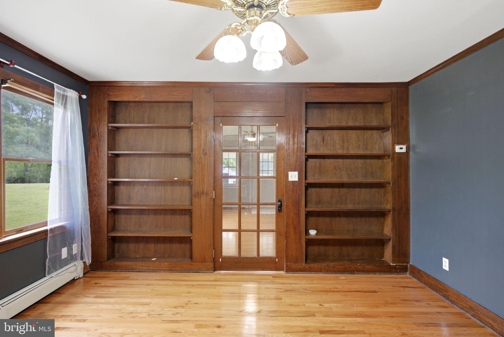 2197 Mauzy Road Berkeley Springs, WV 25411 - Photo 12 of 119 Office