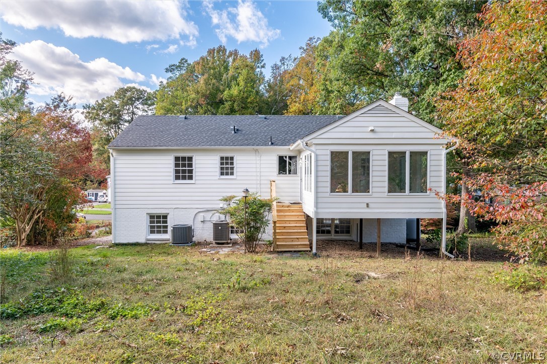 2313 Adelphi Road Henrico, VA 23229 - Photo 31 of 33 Exterior Back
