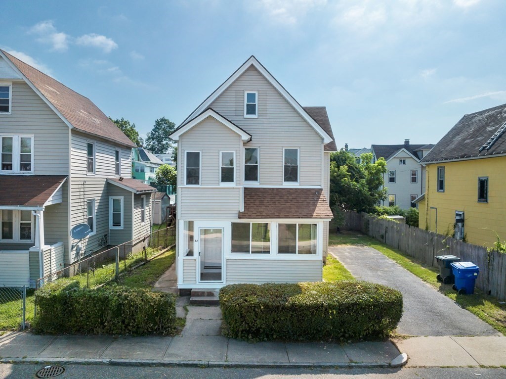 42 Melrose Street Springfield, MA 01109 - Photo 1 of 41 Gallery Image 1