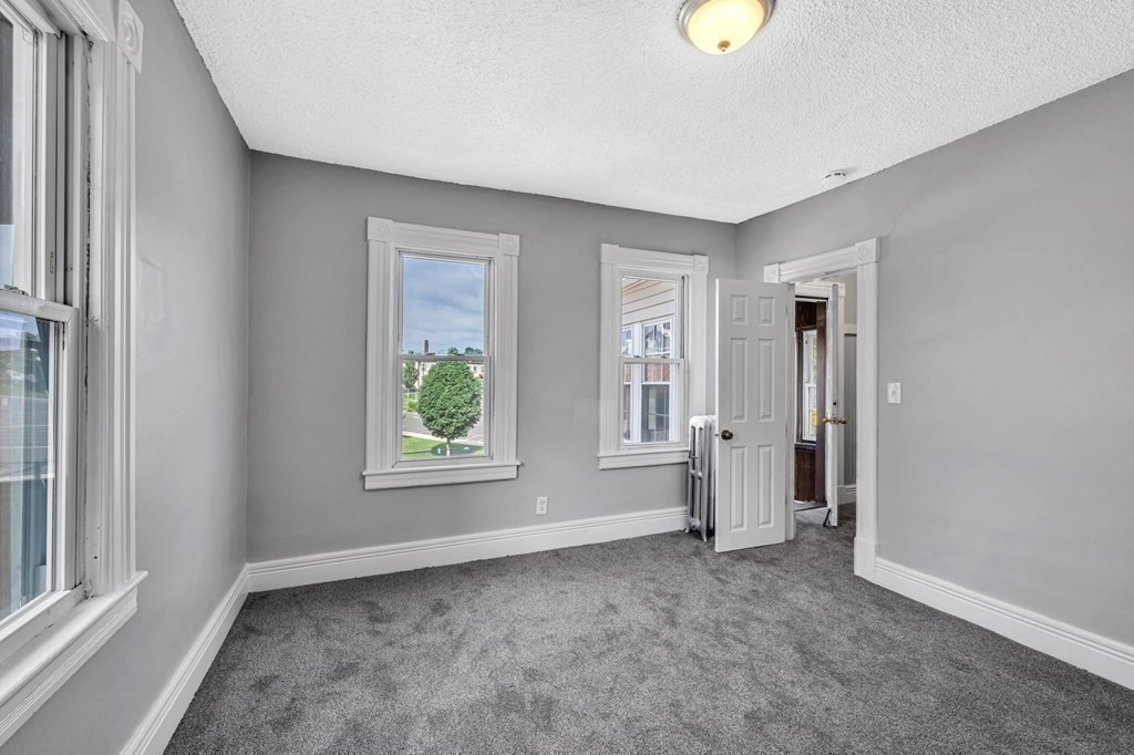 42 Melrose Street Springfield, MA 01109 - Photo 26 of 41 Gallery Image 26