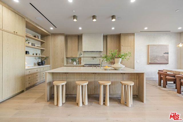 $6,995,000 | 14273 Greenleaf Street, Sherman Oaks, CA 91423