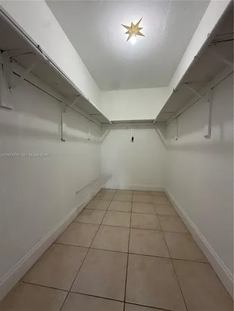 $2,600 | 7949 Southwest 104th Street, Unit 213D, Kendall, FL 33156