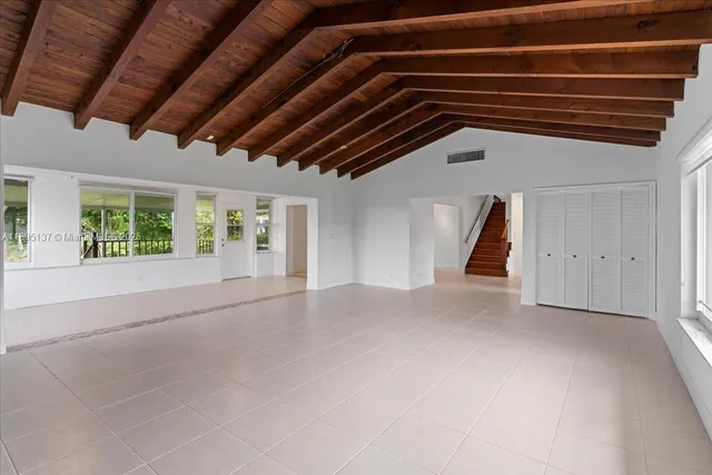 $2,150,000 | 1961 Northeast 188th Street, Miami, FL 33179