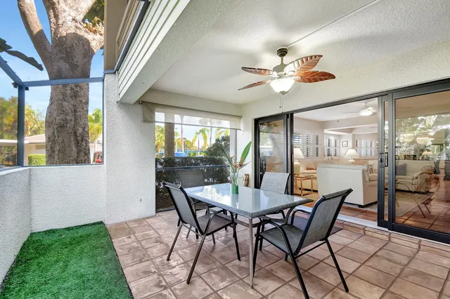 $4,000 | 318 Oak Harbour Drive, Unit 318, Juno Beach, FL 33408