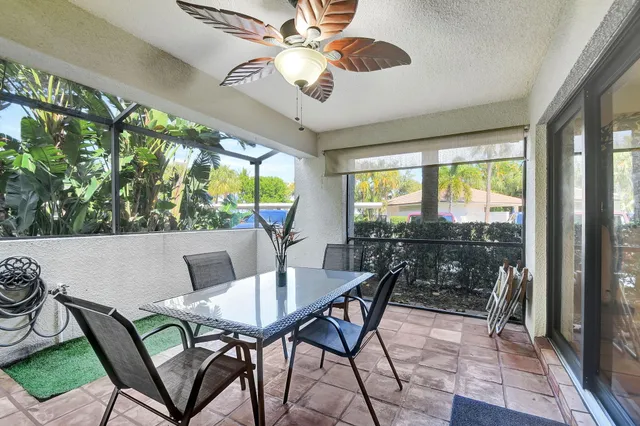 $4,000 | 318 Oak Harbour Drive, Unit 318, Juno Beach, FL 33408