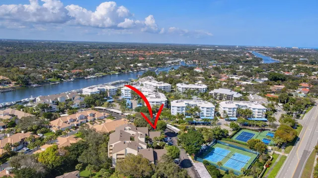 $4,000 | 318 Oak Harbour Drive, Unit 318, Juno Beach, FL 33408