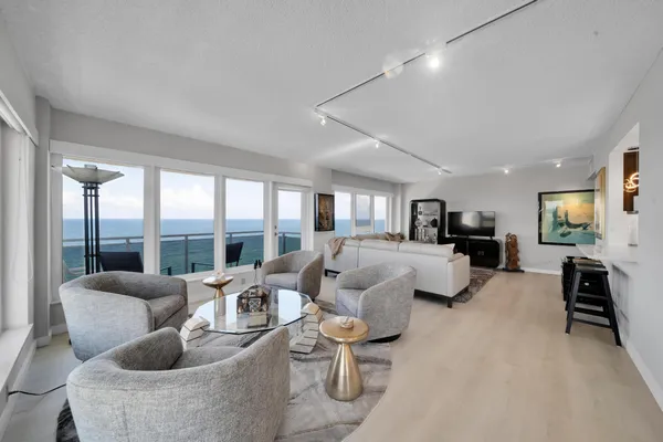 $14,000 | 2066 North Ocean Boulevard, Unit 12NE, Boca Raton, FL 33431