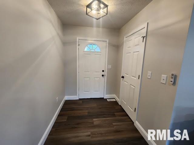 121 Verona Drive Springfield, IL 62703 - Photo 3 of 33