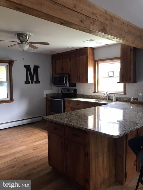 21259 Frog Level Road Ruther Glen, VA 22546 - Photo 3 of 15 Kitchen open concept to large Dining area