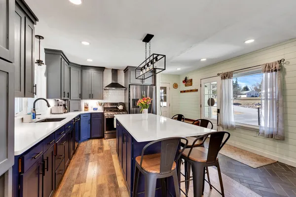 $295,500 | 118 Hillside Road, Springfield, VT 05156