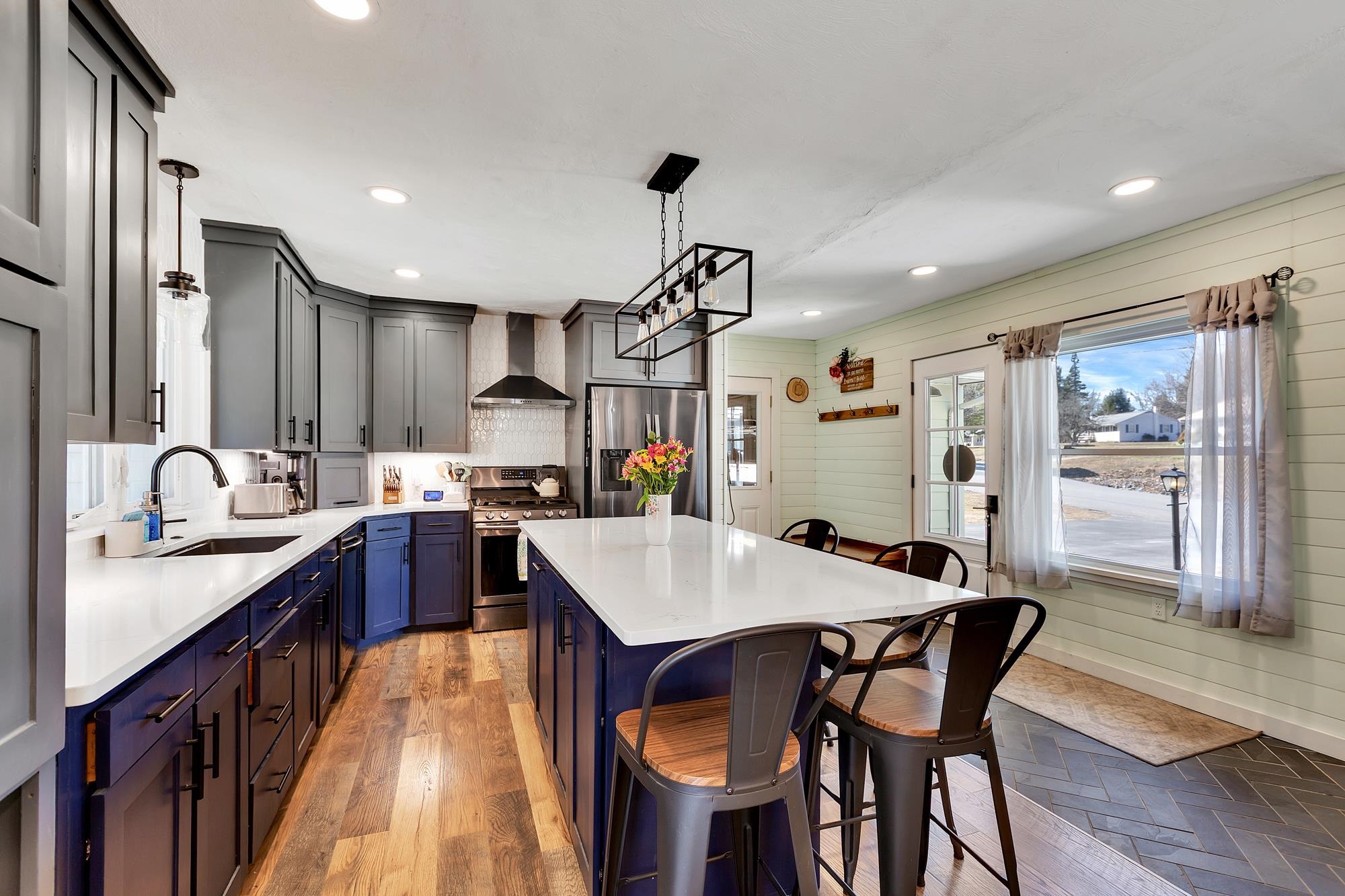 118 Hillside Road Springfield, VT 05156 - Photo 17 of 53