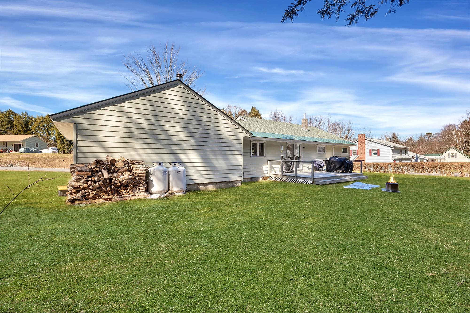 118 Hillside Road Springfield, VT 05156 - Photo 8 of 53