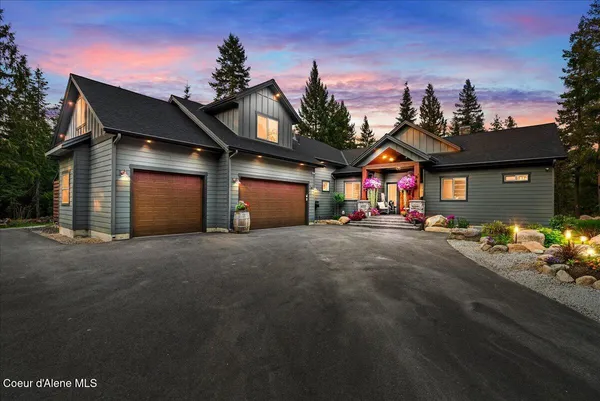 $1,950,000 | 529 South Beaver Lake Road, Athol, ID 83801