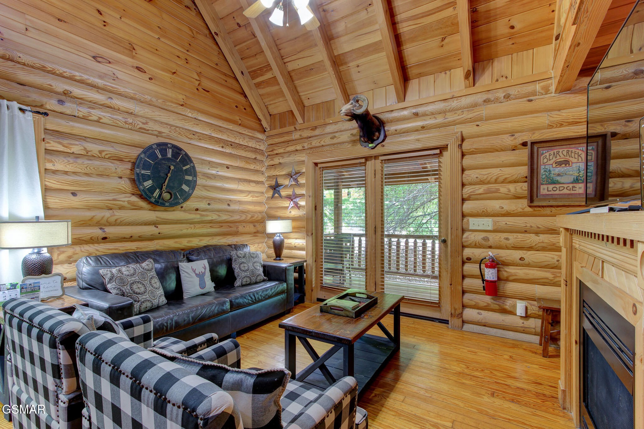 3140 Smoky Ridge Way Sevierville, TN 37862 - Photo 3 of 32 Gallery Image 3