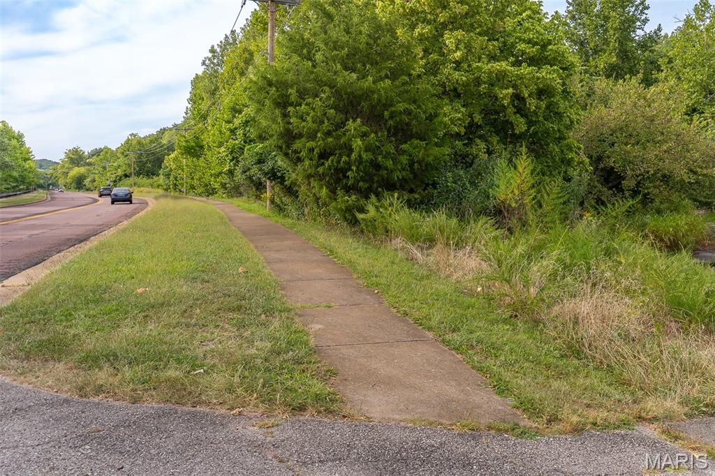 1110 Kiefer Creek Road Ballwin, MO 63021 - Photo 36 of 42