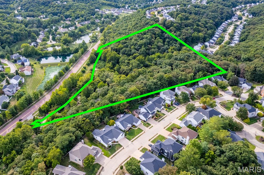 1110 Kiefer Creek Road Ballwin, MO 63021 - Photo 4 of 42