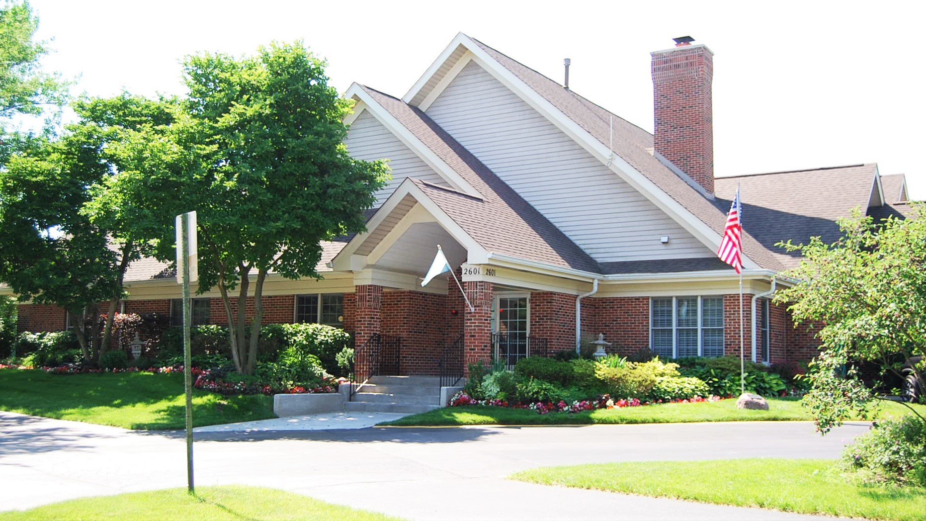 1984 Stillwater Road Arlington Heights, IL 60004 - Photo 15 of 22