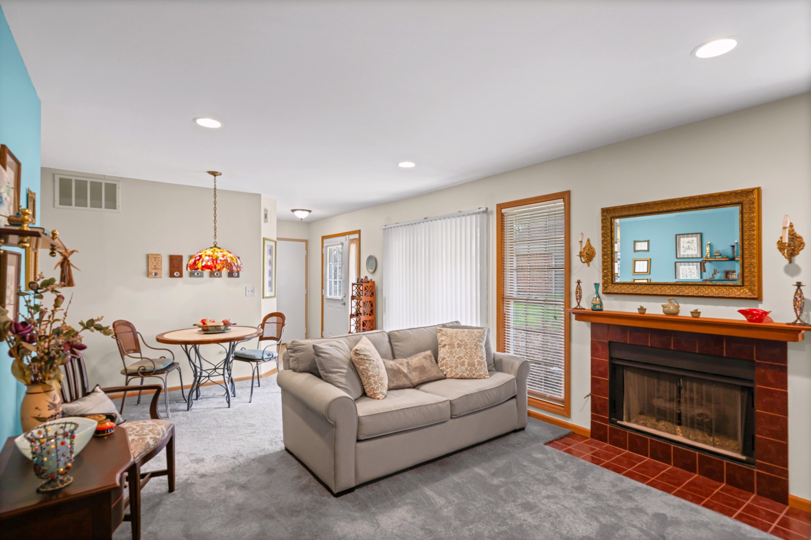 1984 Stillwater Road Arlington Heights, IL 60004 - Photo 7 of 22