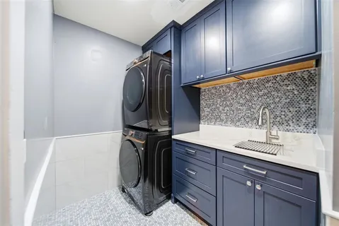 $999,000 | 29 North Brown Avenue, Orlando, FL 32801