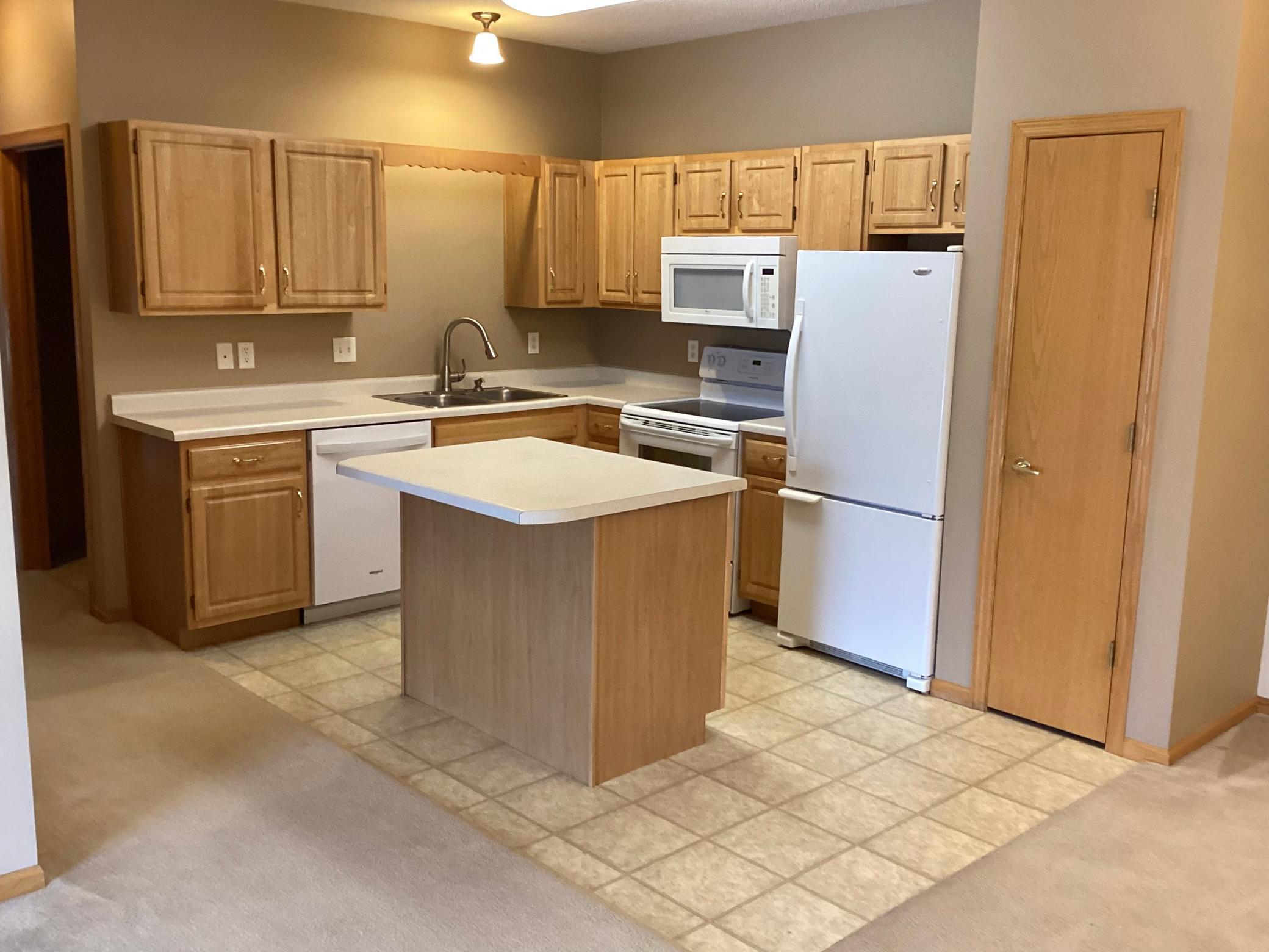 5832 Melena Court Northwest Rochester, MN 55901 - Photo 5 of 17 Gallery Image 5