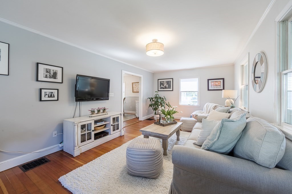 40 Topsfield Road Ipswich, MA 01938 - Photo 25 of 42 Gallery Image 25