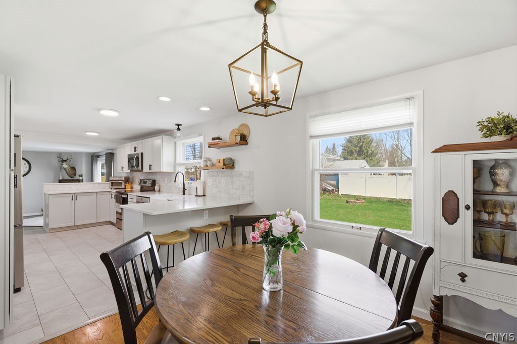 4233 Gemini Path Liverpool, NY 13090 - Photo 8 of 46