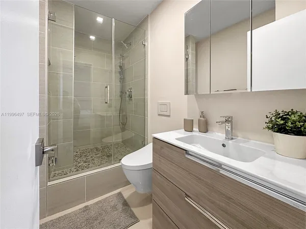 $3,000 | 10185 Collins Avenue, Unit 1206, Bal Harbour, FL 33154