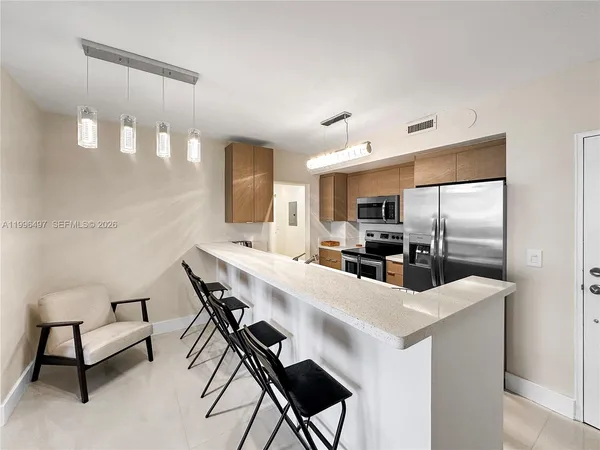 $3,000 | 10185 Collins Avenue, Unit 1206, Bal Harbour, FL 33154