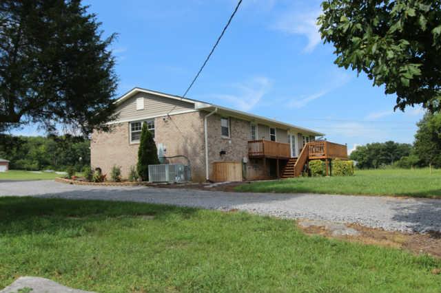 348 Shorter Road Lebanon, TN 37090 - Photo 4 of 9 Newly renovated deck