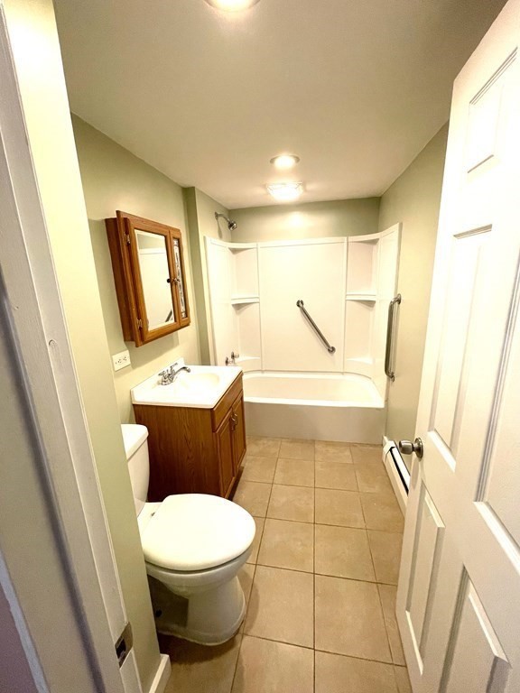 16 Thenius Street Worcester, MA 01607 - Photo 17 of 26 Gallery Image 17