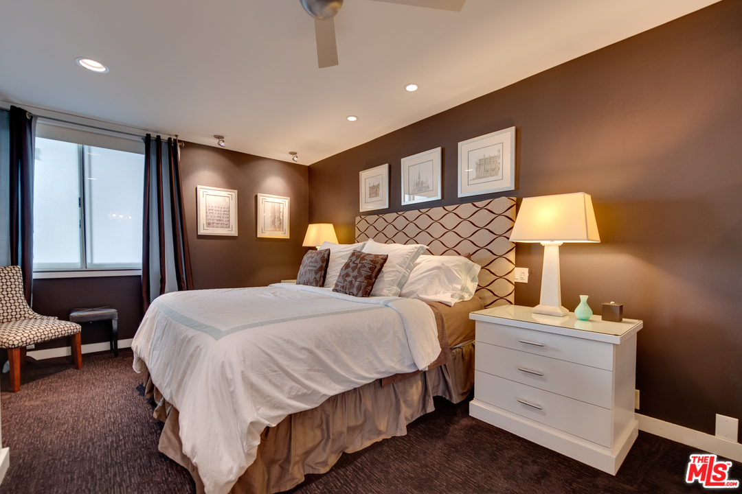 4 Quarterdeck Street, Unit 202 Marina del Rey, CA 90292 - Photo 14 of 19 Gallery Image 14
