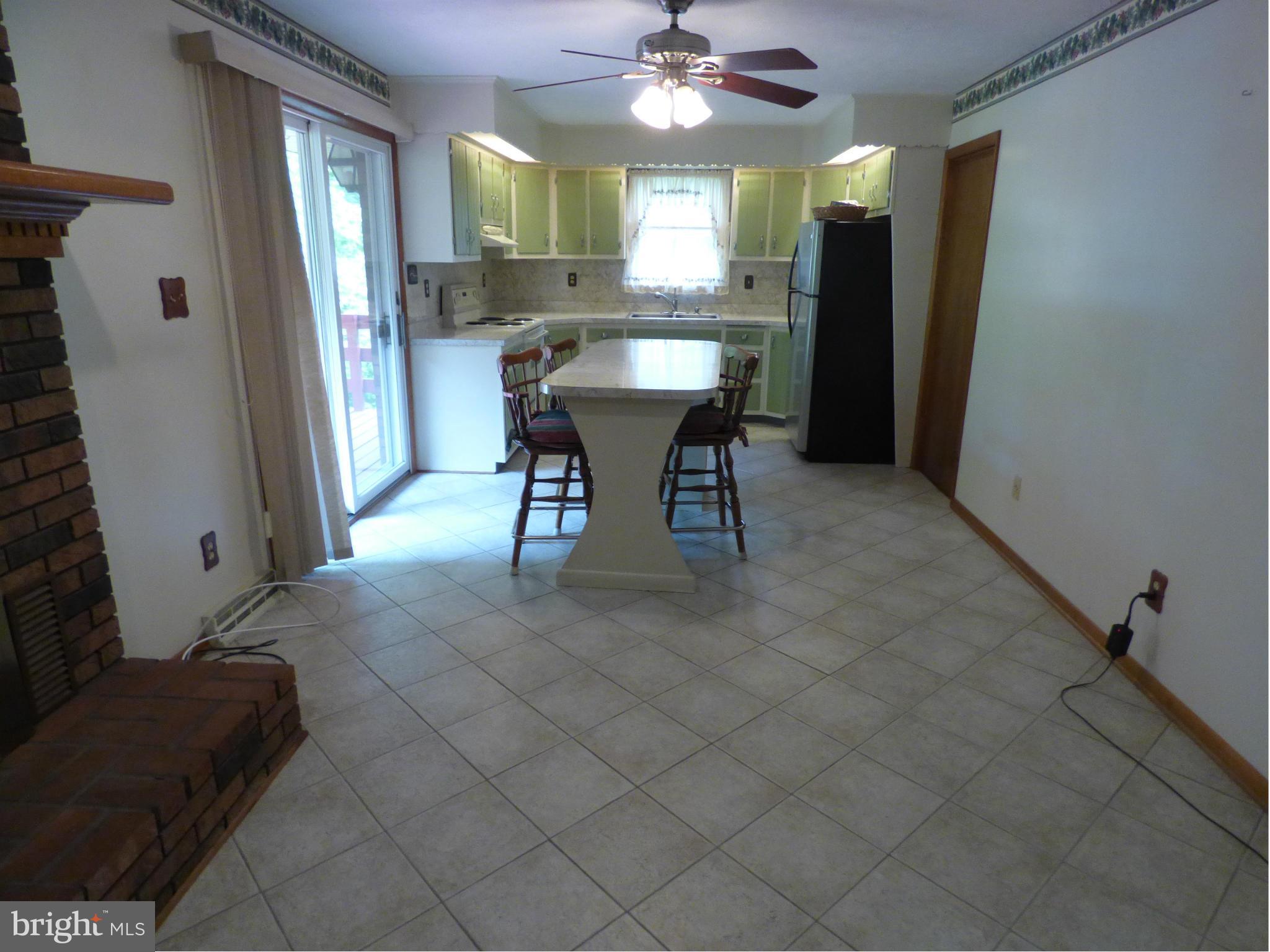 200 Elk Road Baltimore, MD 21221 - Photo 13 of 27 Kitchen