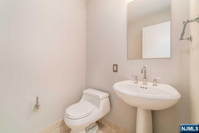 1807 Hudson Park Edgewater, NJ 07020 - Photo 13 of 23