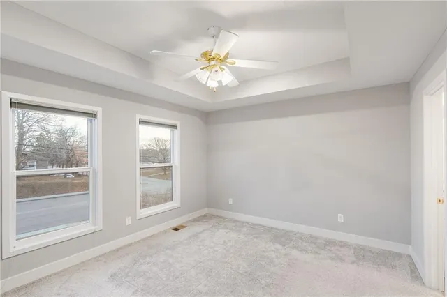 $390,000 | 2312 Northeast 72nd Street, Kansas City, MO 64118