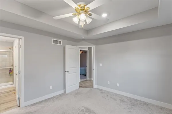 $379,000 | 2312 Northeast 72nd Street, Kansas City, MO 64118