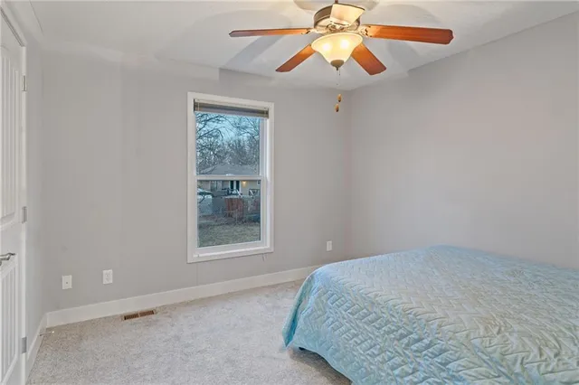 $390,000 | 2312 Northeast 72nd Street, Kansas City, MO 64118