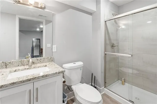 $390,000 | 2312 Northeast 72nd Street, Kansas City, MO 64118